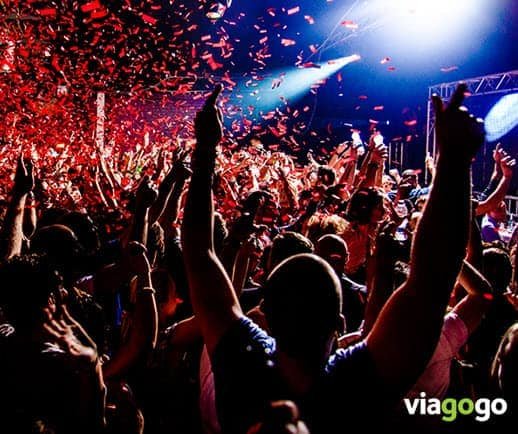 viagogo.com reviews 2019 fans at concert good tickets